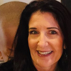 Meet your Posher, Cindy